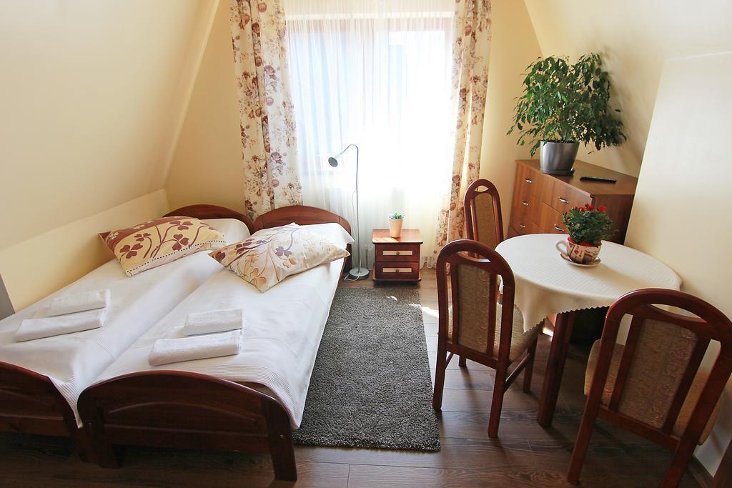Willa Pod Halami Apartment Zakopane Ngoại thất bức ảnh