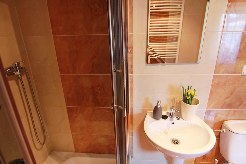 Willa Pod Halami Apartment Zakopane Ngoại thất bức ảnh